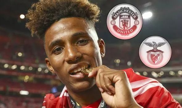 下载-曼城战平本菲卡,博格巴补时绝平世界杯