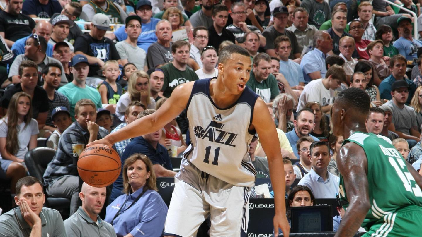 开云体育-爵士队后卫突发思乡病,暂时离队接受治疗的简单介绍