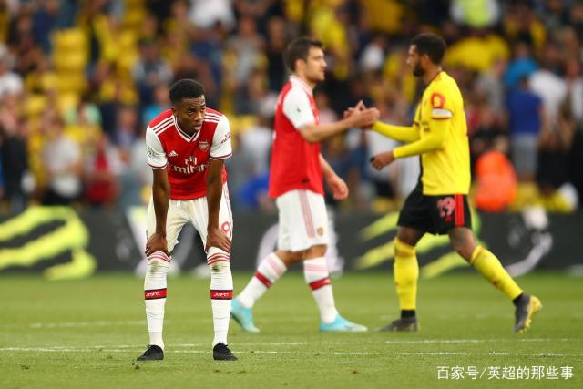 包含阿森纳主场不敌沃特福德，遭遇尴尬的词条