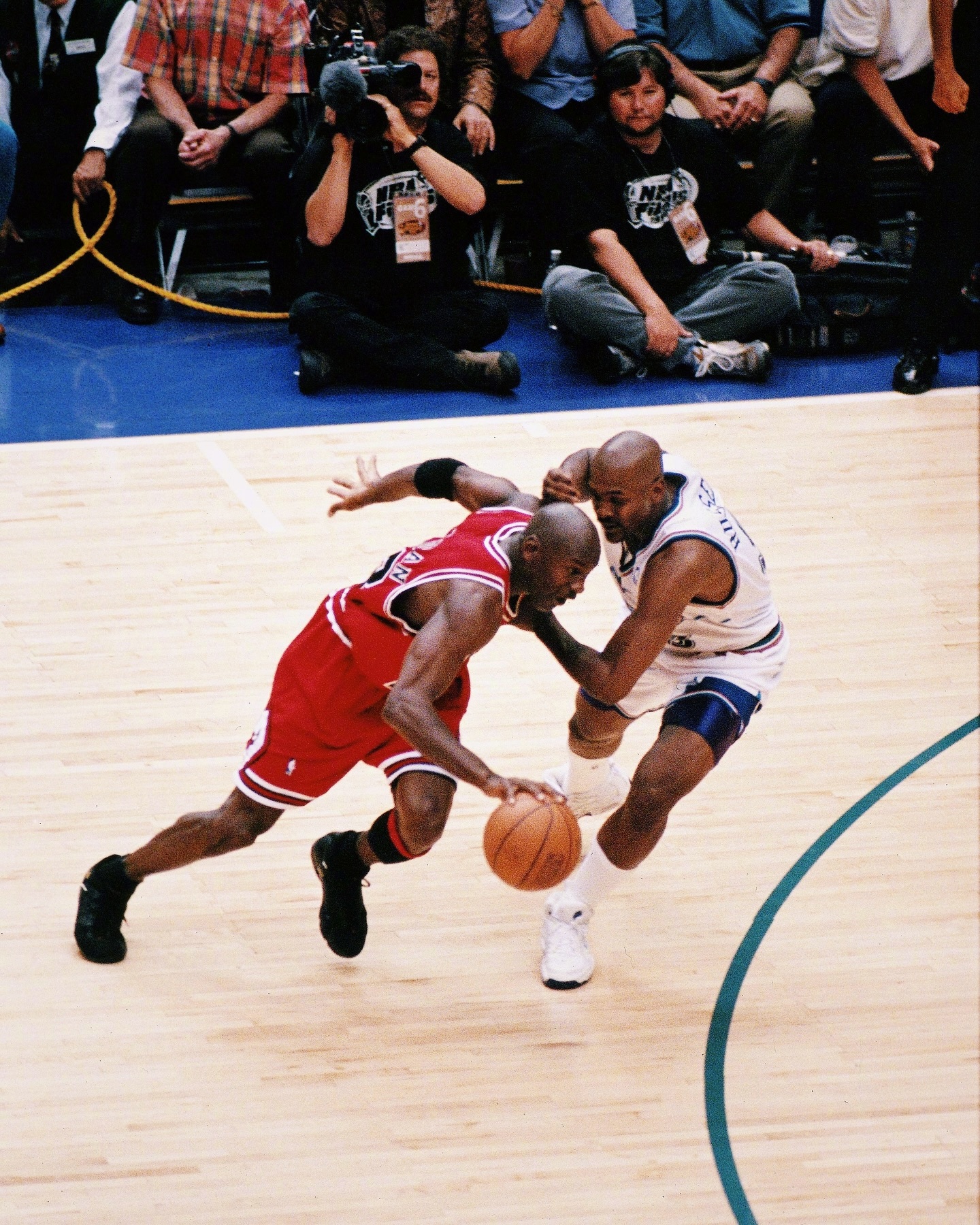 焦点大战：NBA上演巅峰碰撞